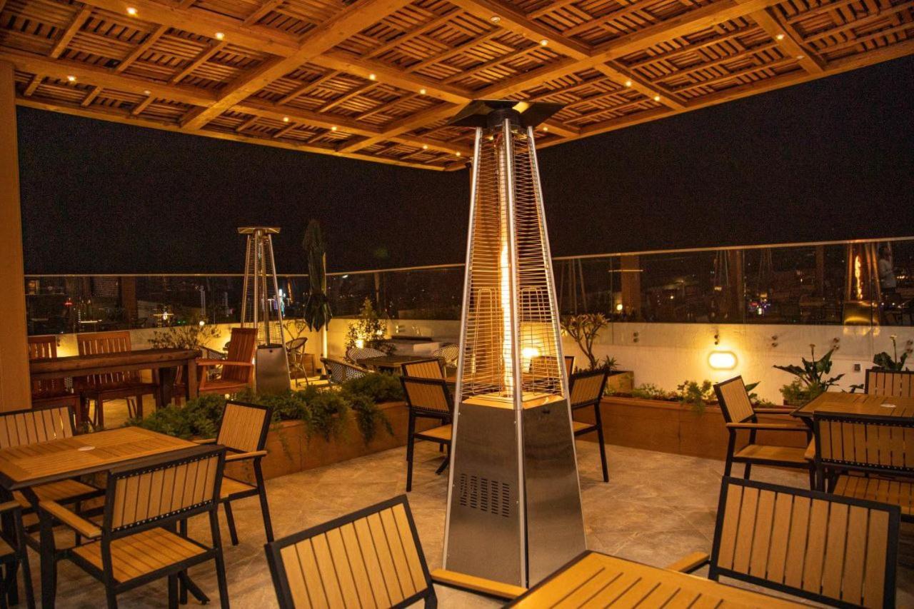 Triple E Hotel And Spa Addis Abeba Exterior foto